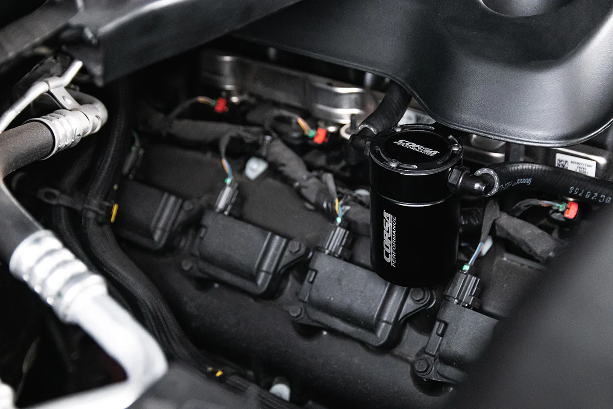 Hliníková záchytná nádobka na olej s držákem | 2019–2024 RAM 1500 5,7L